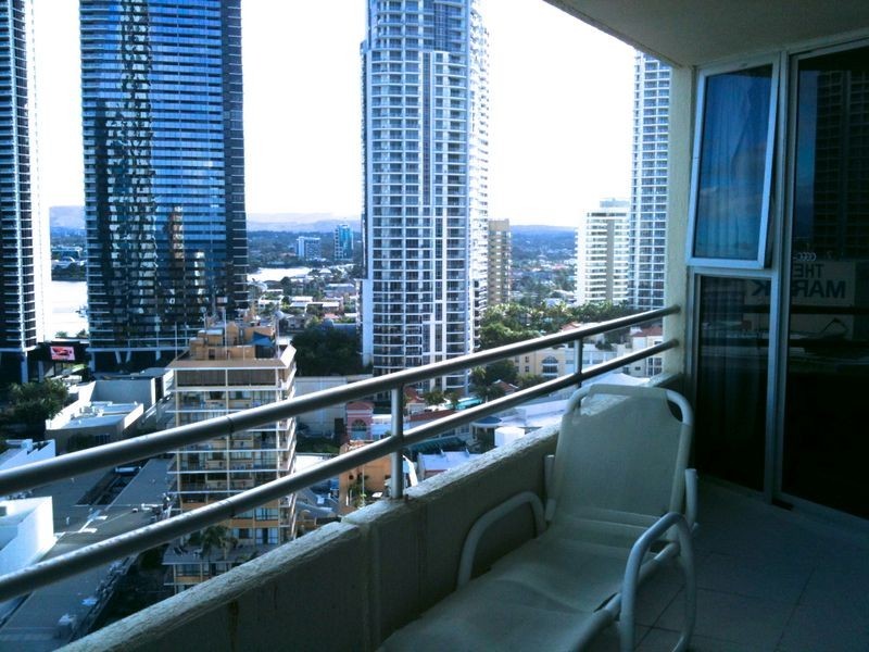 1904/20 The Esplanande, Surfers Paradise QLD 4217