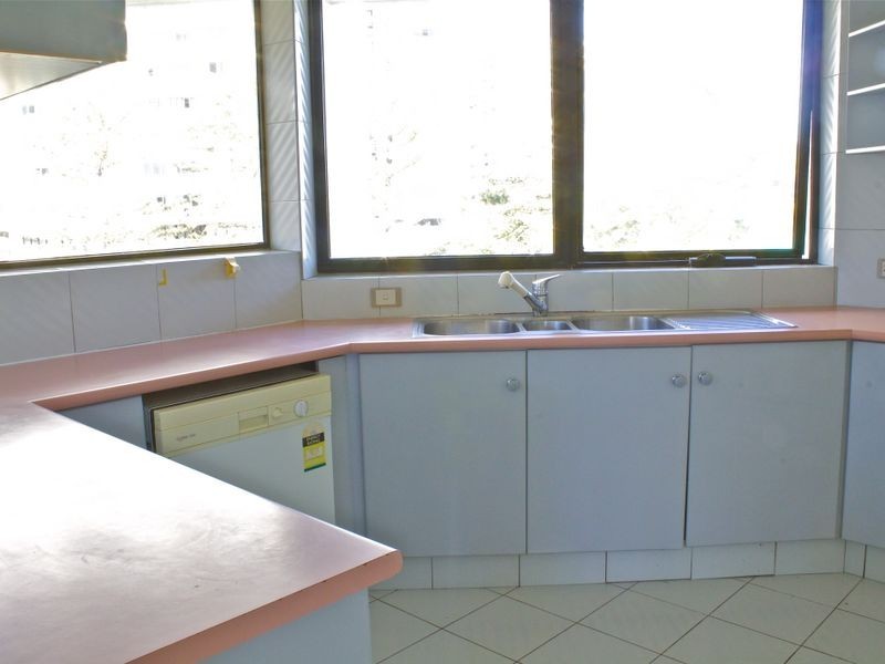 9/2981 Surfers Paradise Boulevard, Surfers Paradise QLD 4217