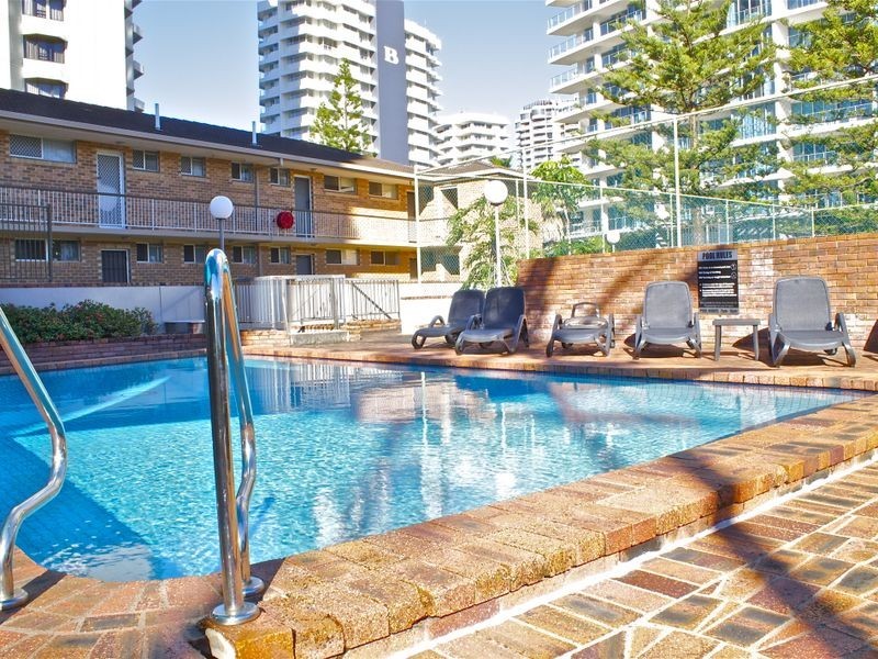 9/2981 Surfers Paradise Boulevard, Surfers Paradise QLD 4217