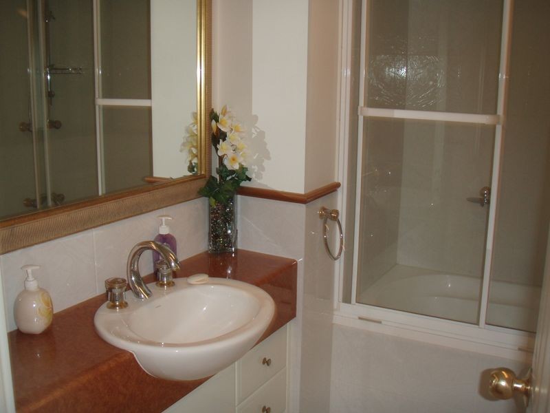 705/220 The Esplanade, Burleigh Heads QLD 4220