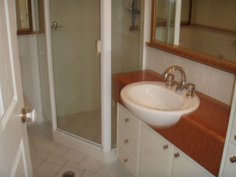 705/220 The Esplanade, Burleigh Heads QLD 4220