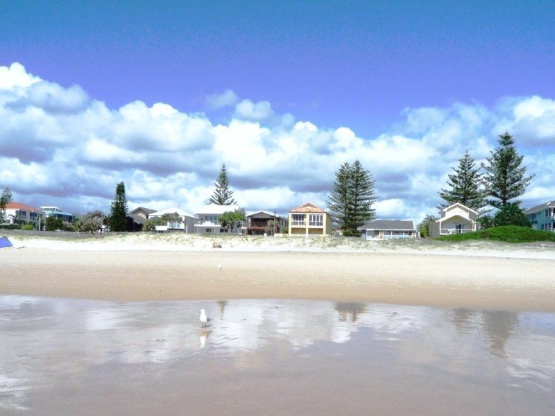 432 The Esplanade, Palm Beach QLD 4221