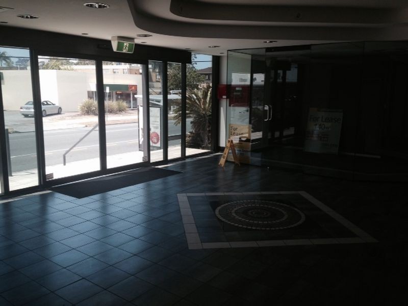 1 & 1A/34 THOMAS Drive, Surfers Paradise QLD 4217