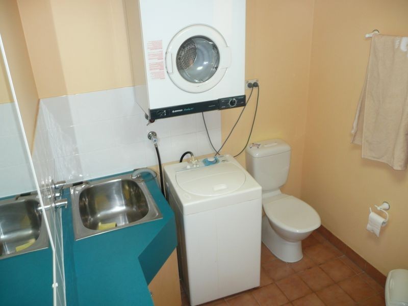 28/11-17 Philip Avenue, Broadbeach QLD 4218