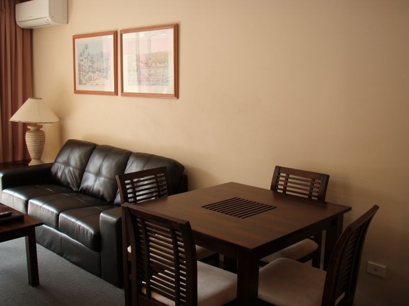 1 Paradise Island, Surfers Paradise QLD 4217