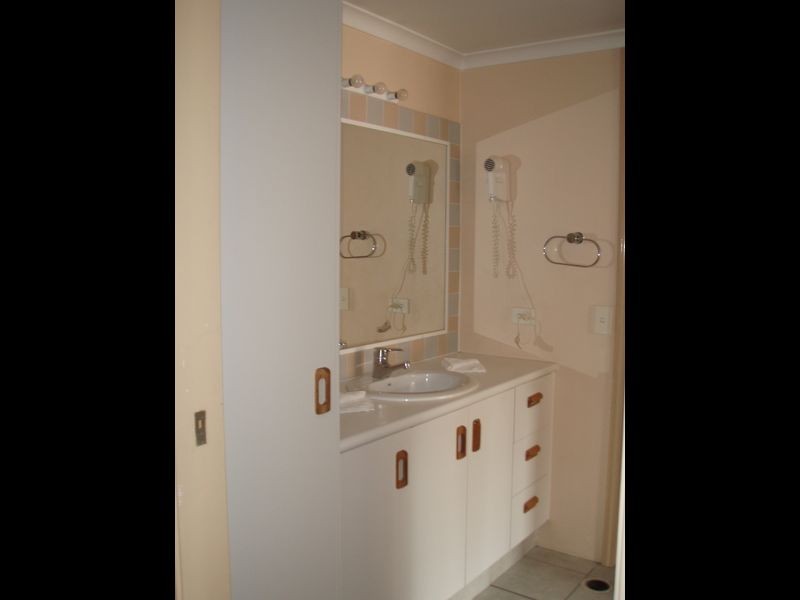 1 Paradise Island, Surfers Paradise QLD 4217