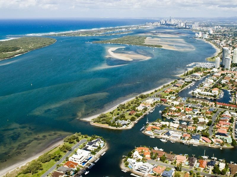 8 Shearwater Esplanande, Runaway Bay QLD 4216