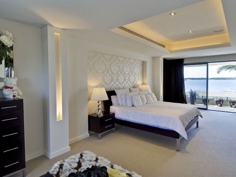 8 Shearwater Esplanande, Runaway Bay QLD 4216