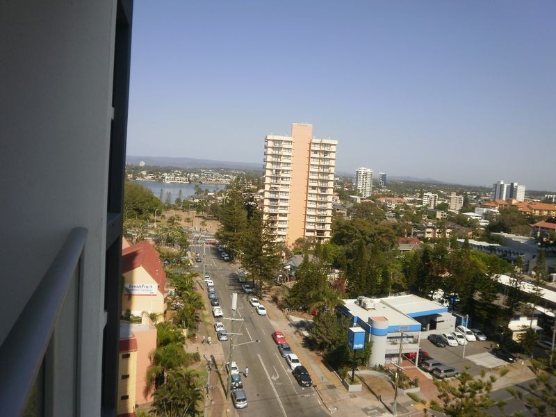 18 Enderley Avenue, Surfers Paradise QLD 4217