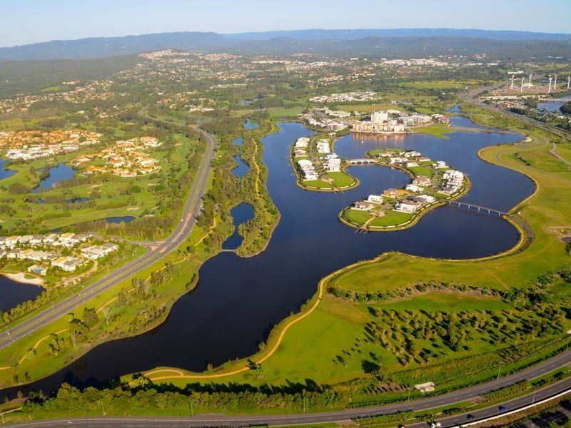 Emerald Lakes, Emerald QLD 4720