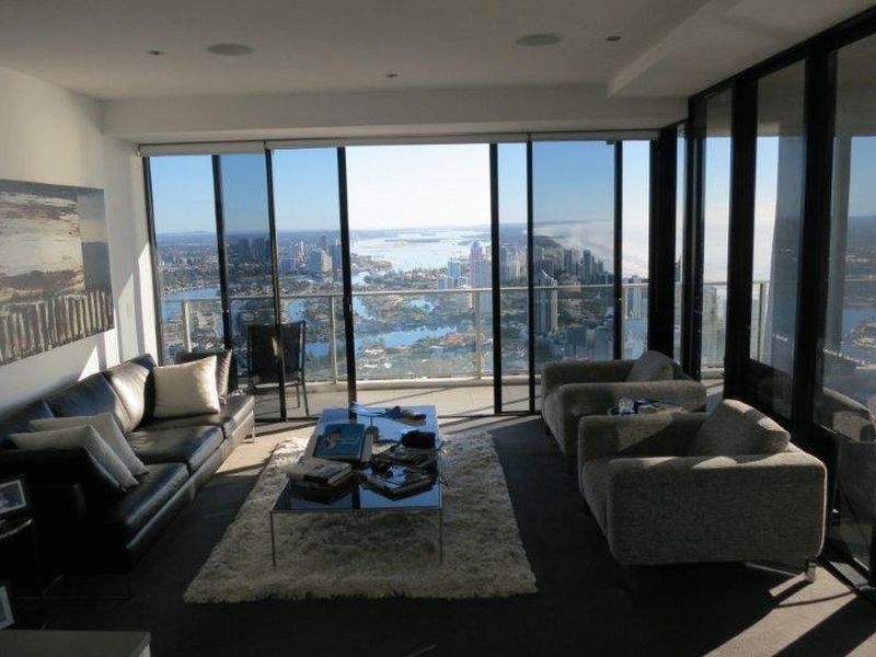 9 Ferny Avenue, Surfers Paradise QLD 4217