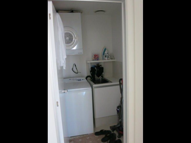 9 Ferny Avenue, Surfers Paradise QLD 4217