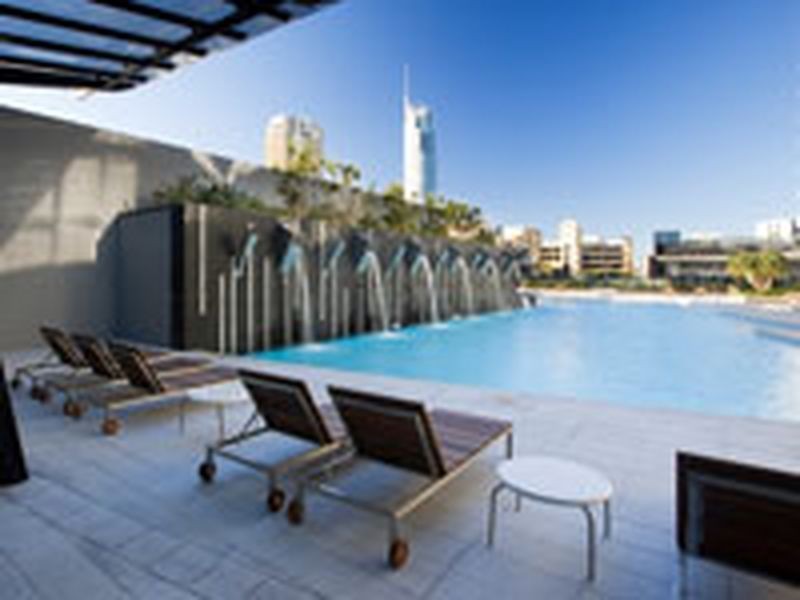 9 Ferny Avenue, Surfers Paradise QLD 4217