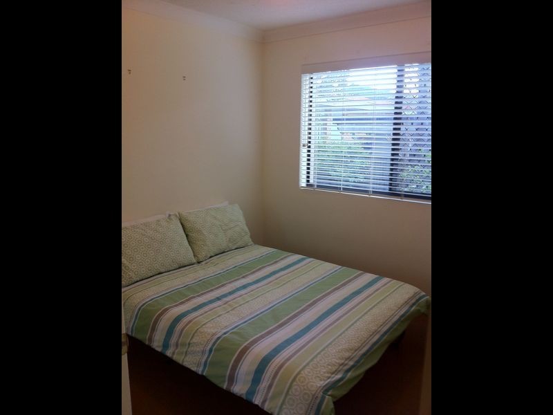 4 Acacia Avenue, Surfers Paradise QLD 4217