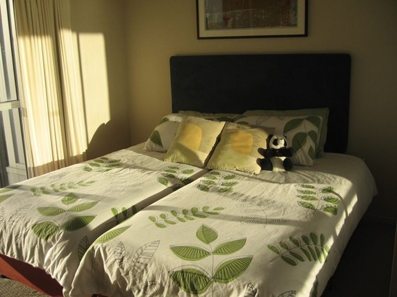 17/23 Ferny Avenue, Surfers Paradise QLD 4217