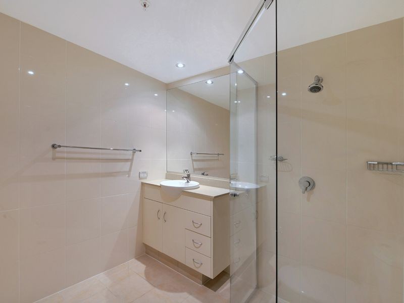 2905/1 Como Cr, Southport QLD 4215