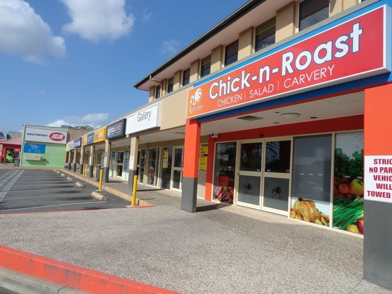 10A/138 Slayter Ave, Benowa QLD 4217