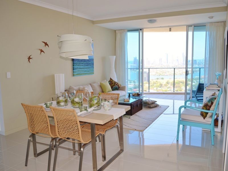 33302/9 Lawson St, Southport QLD 4215