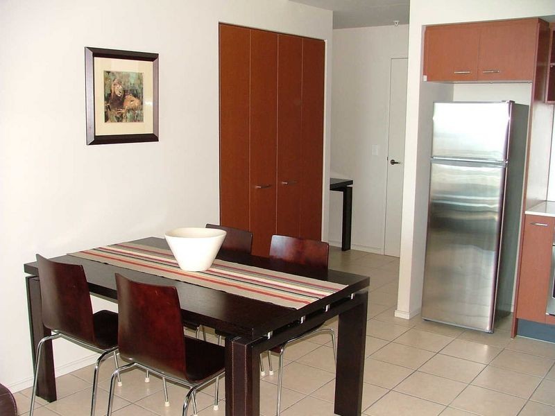 23 Ferny Avenue, Surfers Paradise QLD 4217