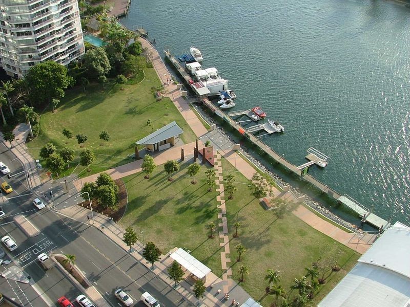 23 Ferny Avenue, Surfers Paradise QLD 4217
