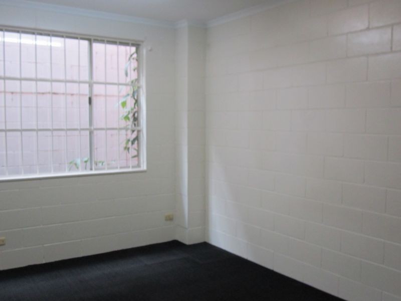 38 Commercial Drive, Ashmore QLD 4214