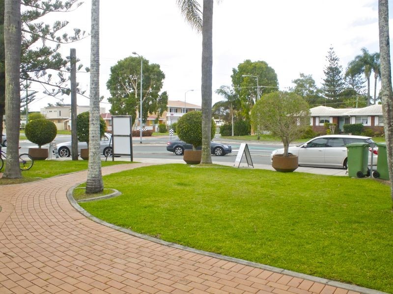 4B/110 Monaco Street, Broadbeach Waters QLD 4218
