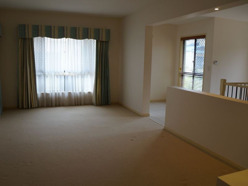 18 Toorak Place, Runcorn QLD 4113