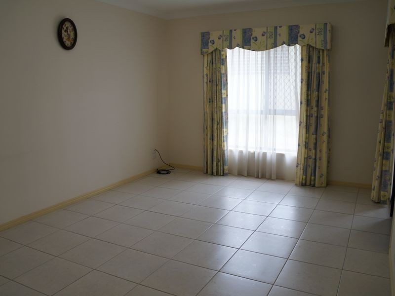 18 Toorak Place, Runcorn QLD 4113