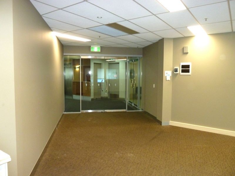 23/2 Waterfront Place, Robina QLD 4226