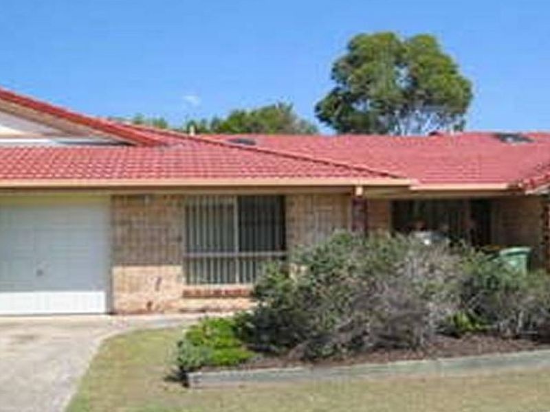 Labrador QLD 4215