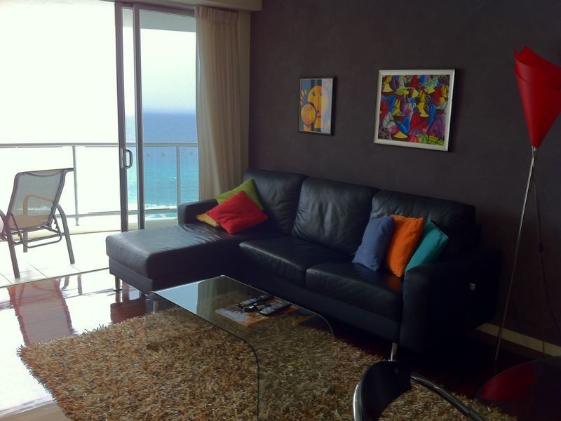 23 Ferny Avenue, Surfers Paradise QLD 4217