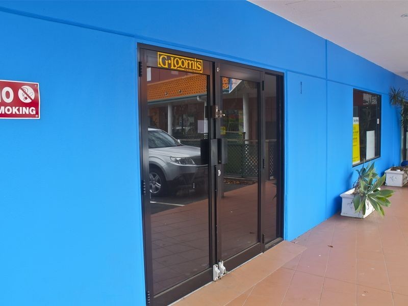 4/10 Frank Street, Labrador QLD 4215