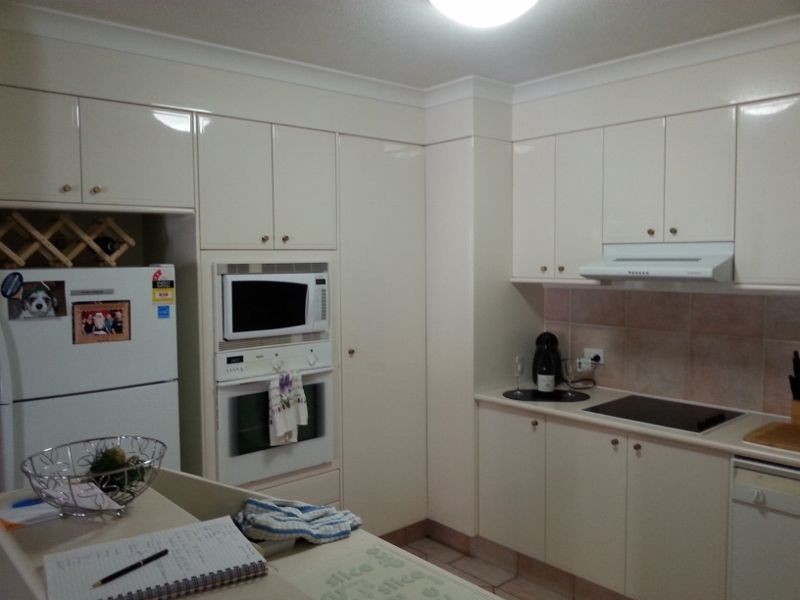 205/6 View Avenue, Surfers Paradise QLD 4217