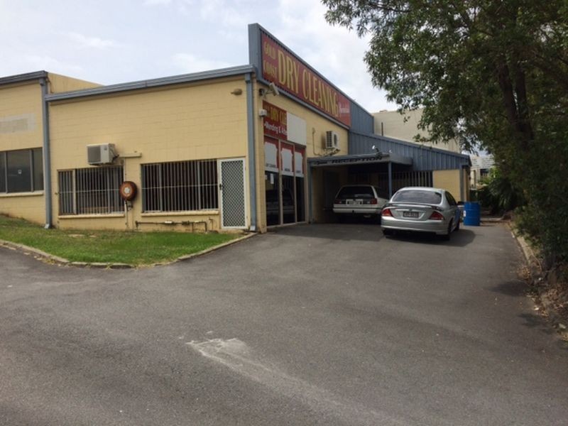 7/181 Currumburra Road, Ashmore QLD 4214