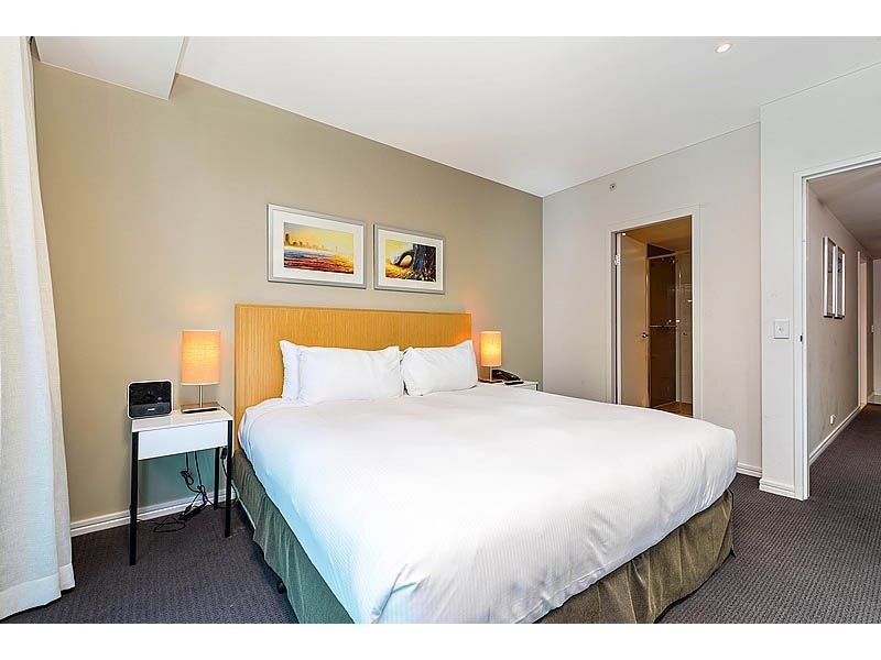 22506/3113 Surfers Paradise Boulevard, Surfers Paradise QLD 4217