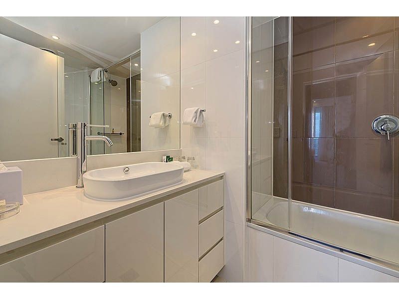 22506/3113 Surfers Paradise Boulevard, Surfers Paradise QLD 4217