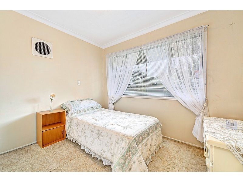 51 Salerno Street, Surfers Paradise QLD 4217
