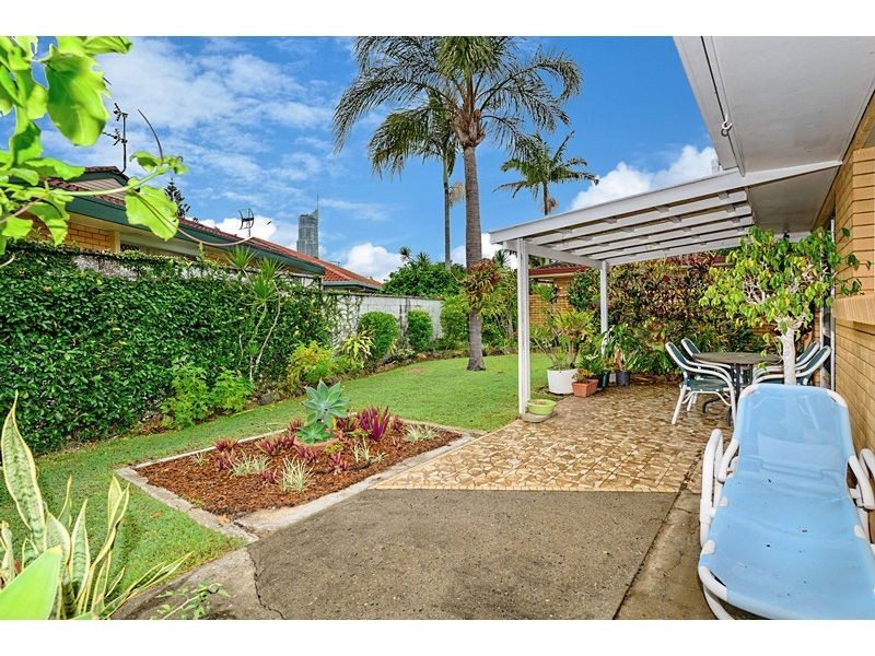 51 Salerno Street, Surfers Paradise QLD 4217