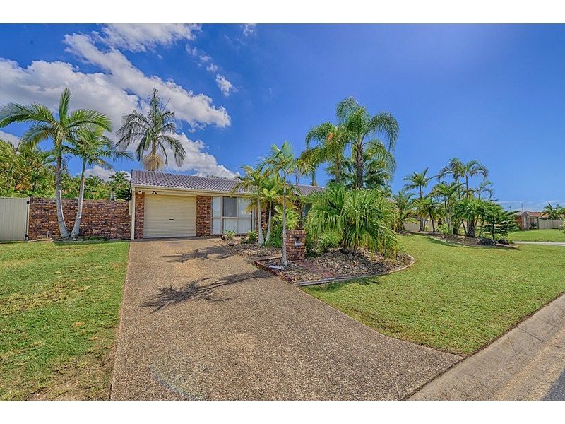 38 Allied Drive, Arundel QLD 4214