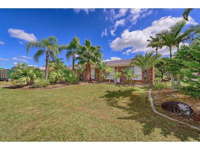 38 Allied Drive, Arundel QLD 4214