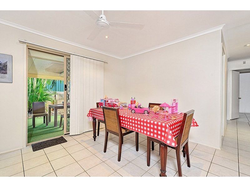 38 Allied Drive, Arundel QLD 4214