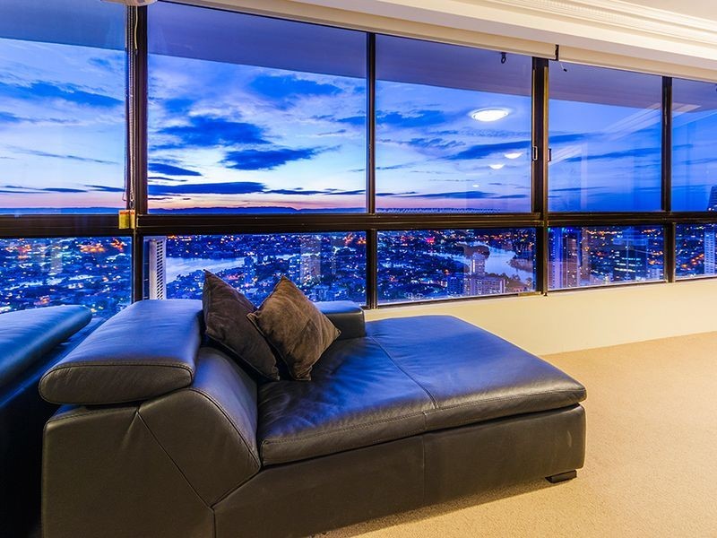 5 Clifford Street – THE PENINSULA, Surfers Paradise QLD 4217