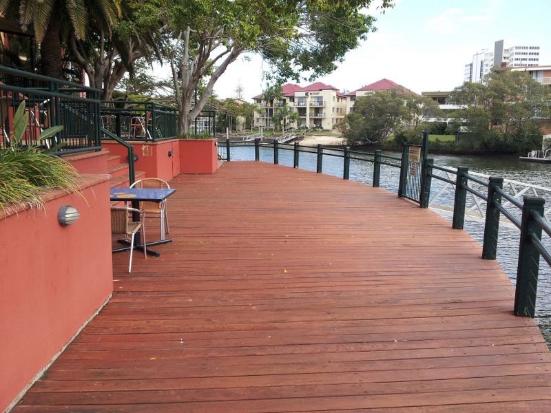 Unit 9/1 Paradise Island, Surfers Paradise QLD 4217