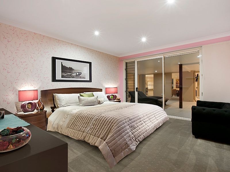 24 Ascot Crescent, Samford Valley QLD 4520