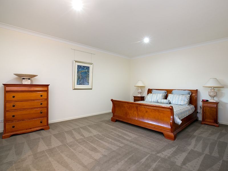 24 Ascot Crescent, Samford Valley QLD 4520