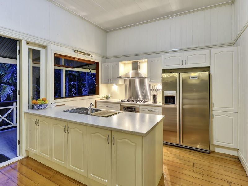 74 Adelaide Street, Clayfield QLD 4011