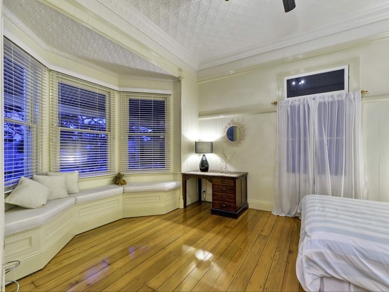 74 Adelaide Street, Clayfield QLD 4011