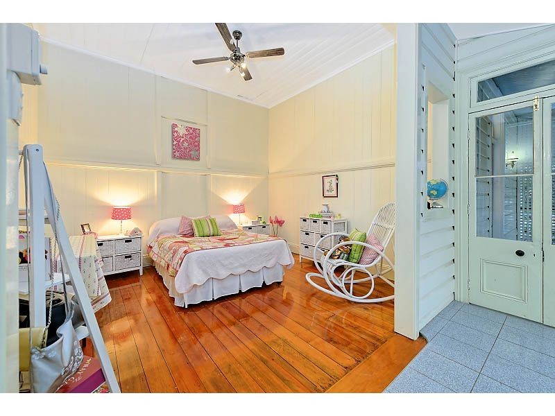 74 Adelaide Street, Clayfield QLD 4011