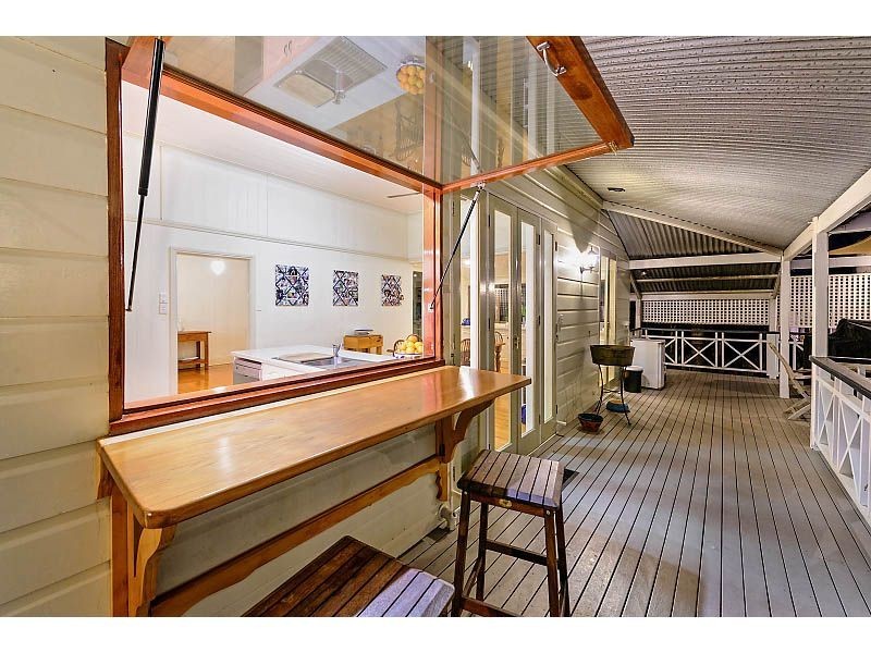 74 Adelaide Street, Clayfield QLD 4011