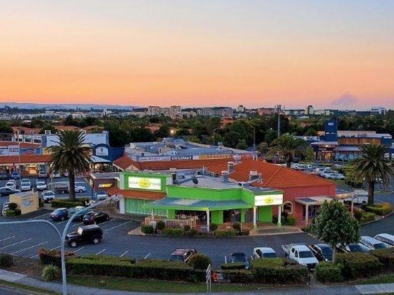 221 Christine Corner, Varsity Lakes QLD 4227
